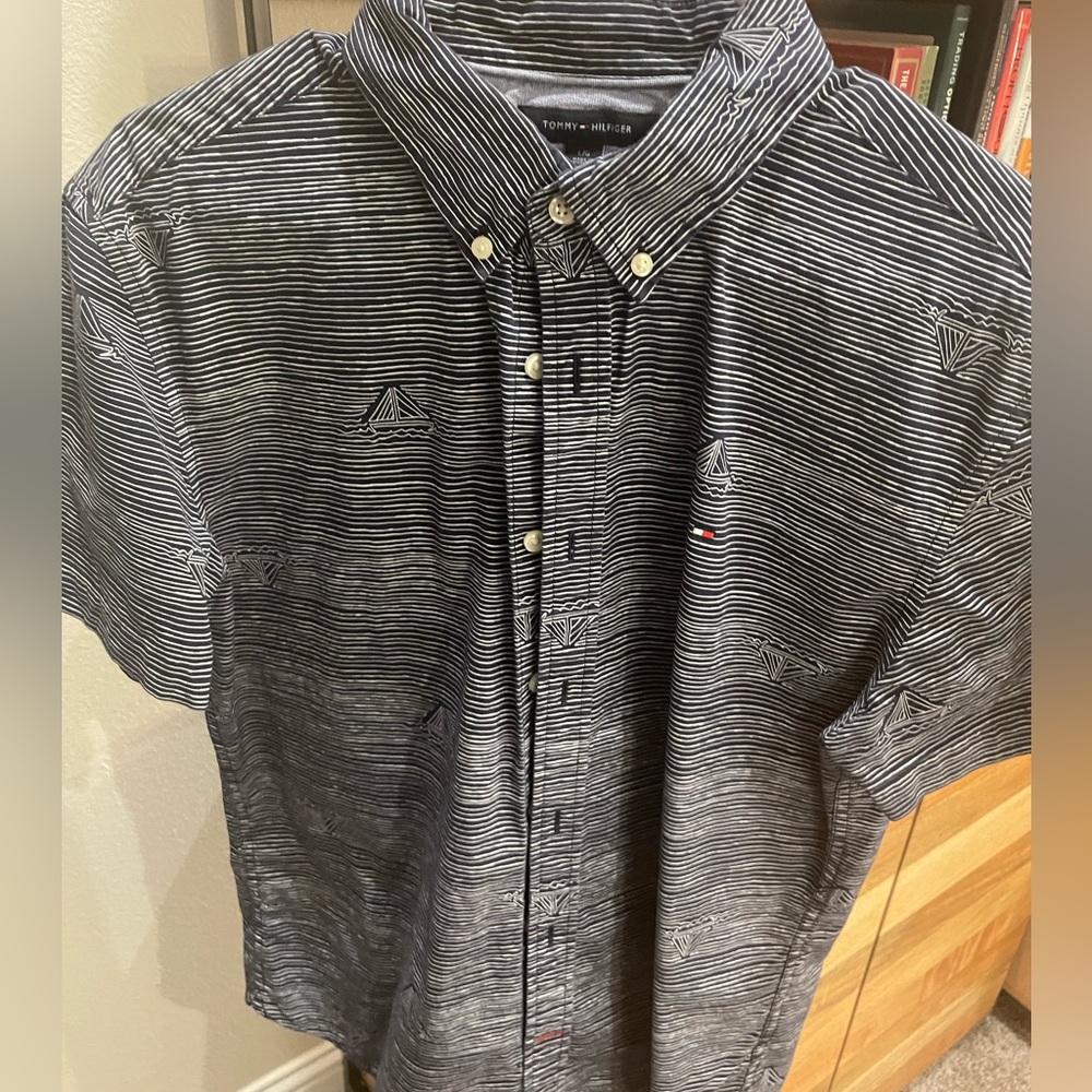 Tommy Hilfiger Short Sleeve Button-down